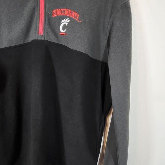 Cincinnati Bearcats Men's Black  & Gray Fleece Pullover - Picture 5 of 5